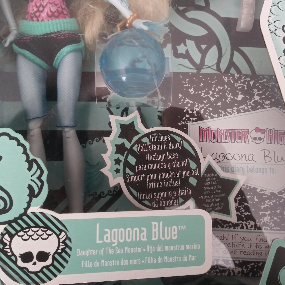 Creeproduction Lagoona Blue Monster High Doll, In Box - Picture 2 of 7